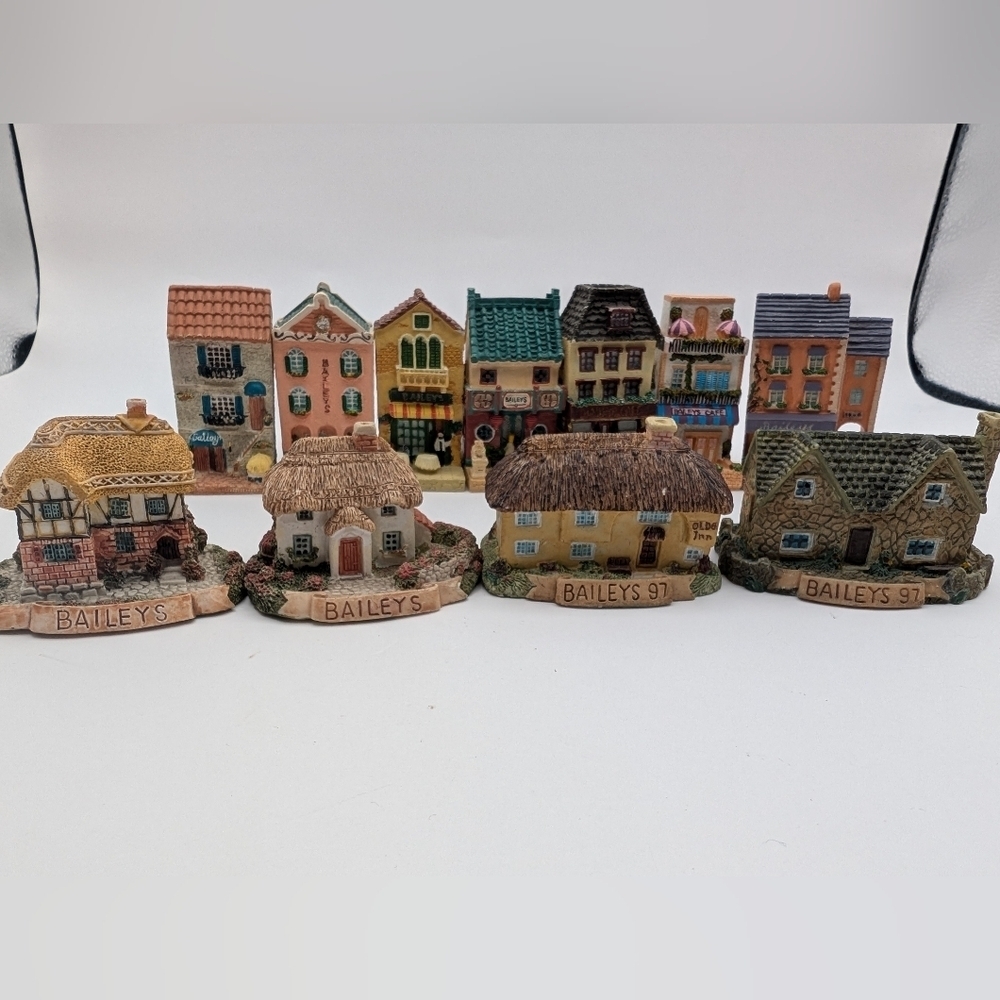 Lot of 11 Vintage Baileys Irish Cream Miniature houses limited edition 1997-2000